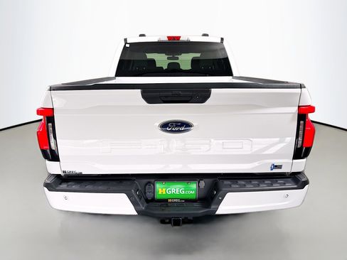 Used 2023 Ford F150 Lightning XLT image 8