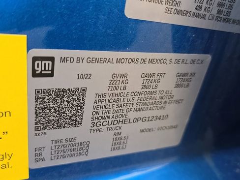 Used 2023 Chevrolet Silverado 1500 ZR2 w/ Technology Package image 16