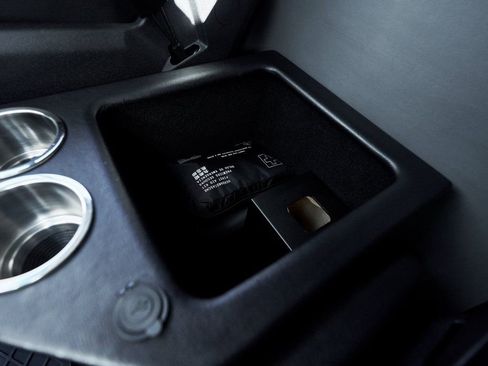 Used 2017 Mercedes-Benz Sprinter 3500 image 44