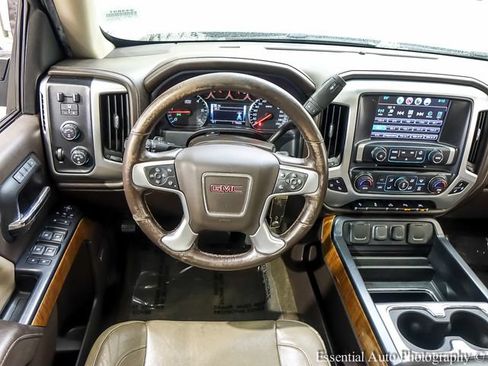 Certified 2018 GMC Sierra 1500 SLT AWD/4WD image 3