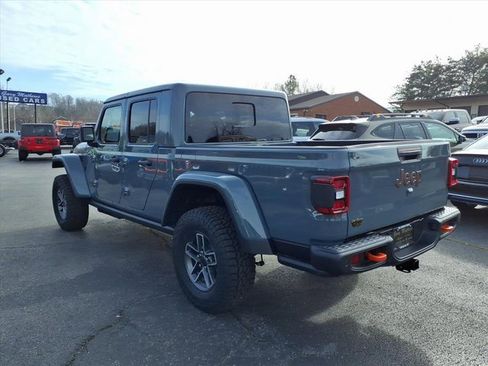 New 2026 Jeep Gladiator Mojave image 4