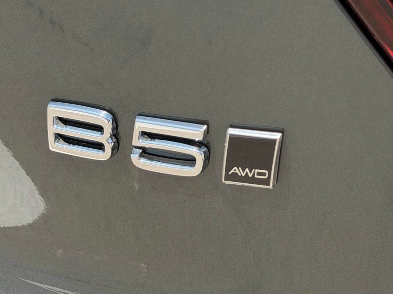 New 2026 Volvo XC40 B5 Plus w/ Climate Package AWD/4WD image 8