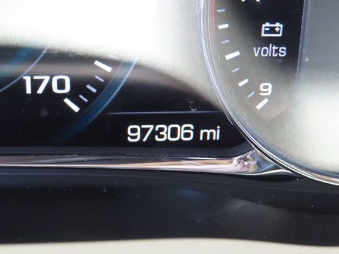 Used 2019 GMC Acadia Denali w/ Technology Package AWD/4WD image 26