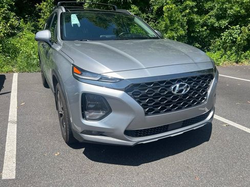 Used 2020 Hyundai Santa Fe Limited AWD/4WD image 2