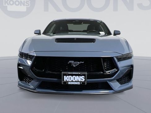 Used 2025 Ford Mustang GT Premium RWD image 4