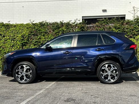 Used 2024 Toyota RAV4 XSE w/ Weather Package image 7