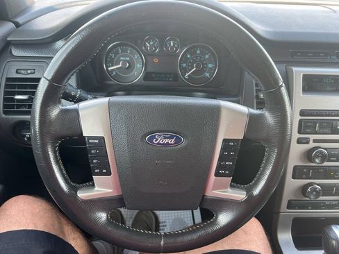 Used 2009 Ford Flex SE FWD image 23