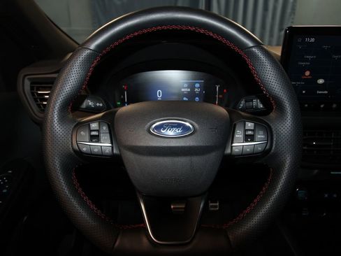 Used 2023 Ford Escape ST-Line w/ Tech Pack #1 AWD/4WD image 11