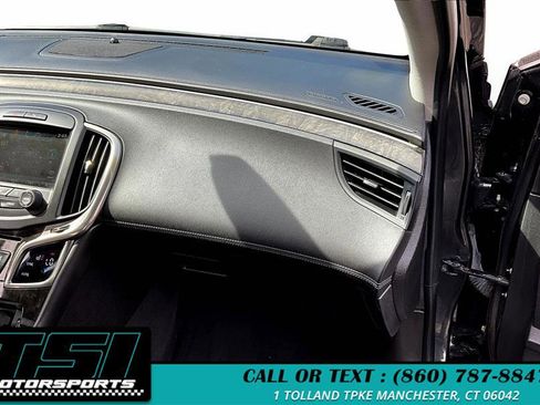 Used 2015 Buick LaCrosse Leather image 16