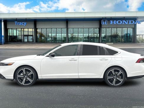 Certified 2024 Honda Accord Sport image 11