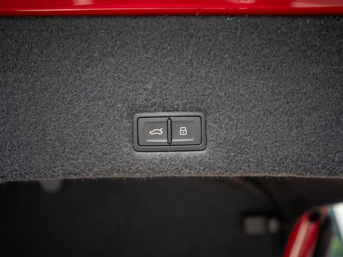 Used 2023 Lamborghini Urus S AWD/4WD image 56