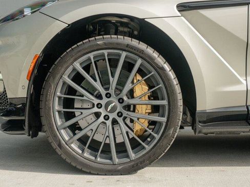 Used 2023 Aston Martin DBX 707 image 22