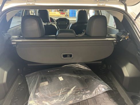 Certified 2025 Subaru Crosstrek 2.5i Limited AWD/4WD image 10
