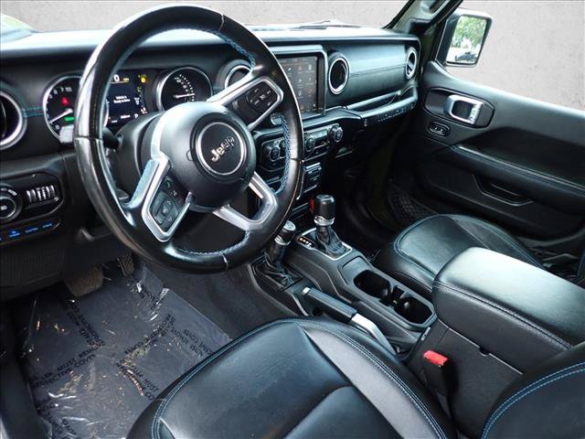 Used 2022 Jeep Wrangler Unlimited Rubicon 4xe AWD/4WD image 10
