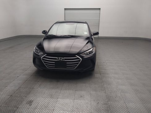 Used 2018 Hyundai Elantra SE FWD image 15
