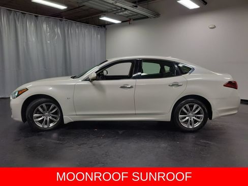 Used 2016 INFINITI Q70 3.7 AWD/4WD image 6