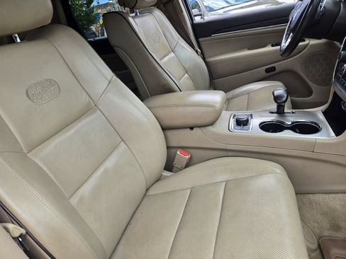 Used 2015 Jeep Grand Cherokee Overland AWD/4WD image 26
