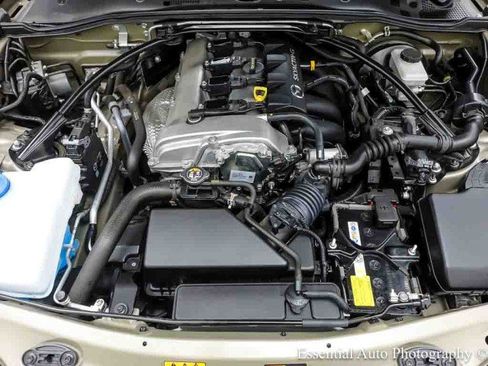 Used 2023 MAZDA MX-5 Miata Grand Touring RWD image 29