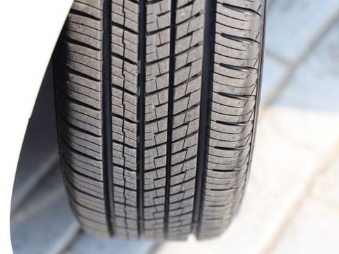 Used 2017 Subaru Impreza 2.0i Limited w/ Moonroof/BSD & Rcta/Eyesight image 48