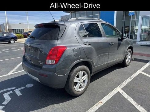 Used 2016 Chevrolet Trax LT w/ LT Convenience Package image 5