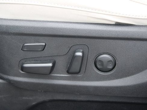 Used 2020 Kia Telluride SX FWD image 17