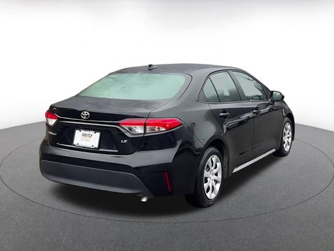 Used 2025 Toyota Corolla LE image 14