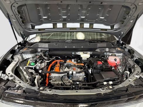 New 2026 Chevrolet Equinox EV LT image 30