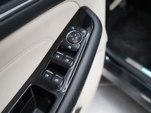 Used 2020 Ford Edge Titanium w/ Equipment Group 301A image 12