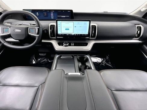 Used 2025 Ford Expedition Max Active image 16