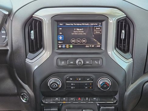 Certified 2023 Chevrolet Silverado 1500 Custom image 12