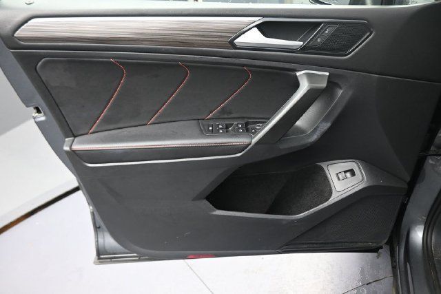 Used 2024 Volkswagen Tiguan Wolfsburg Edition FWD image 21
