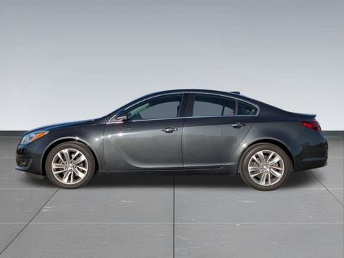 Used 2016 Buick Regal Premium image 3