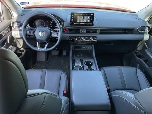 Used 2024 Honda Pilot EX-L image 9