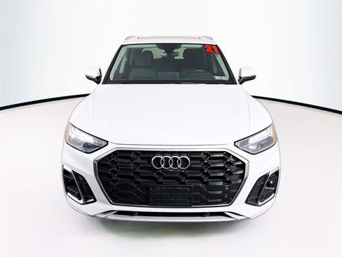Used 2021 Audi Q5 e Premium Plus w/ Premium Plus Package AWD/4WD image 13