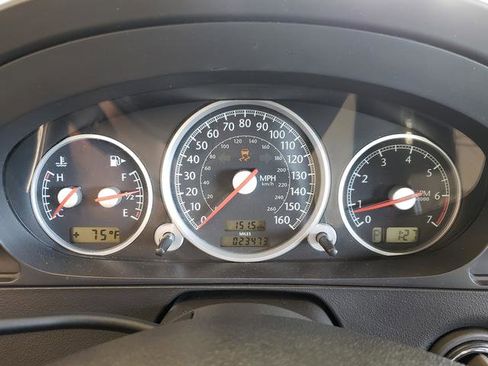 Used 2005 Chrysler Crossfire Limited RWD image 21