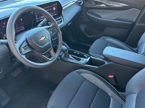New 2026 Chevrolet TrailBlazer LT FWD image 13