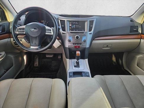 Used 2013 Subaru Outback 3.6R Limited image 18