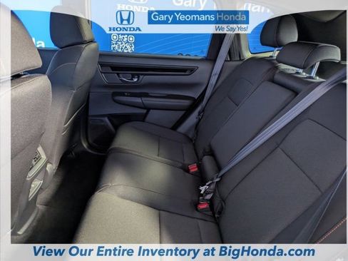 Used 2026 Honda CR-V Sport image 19