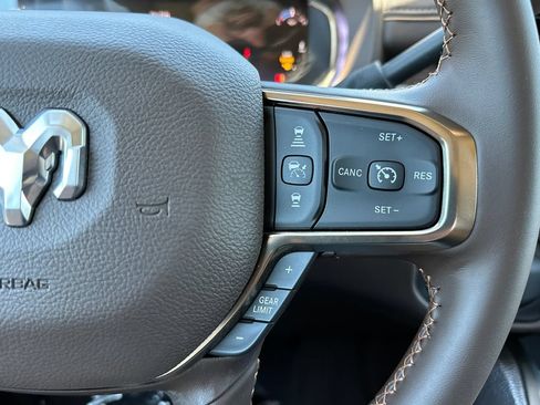New 2026 RAM 2500 Limited AWD/4WD image 25