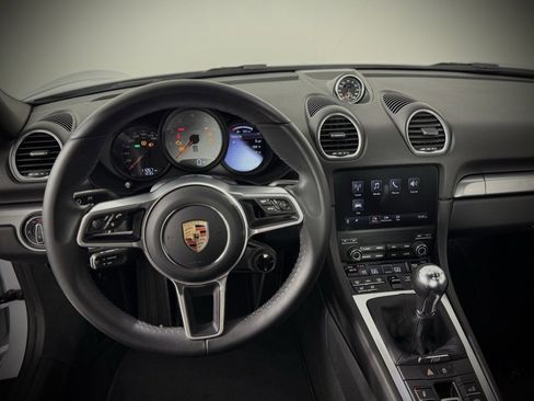 Used 2024 Porsche 718 Boxster S image 25