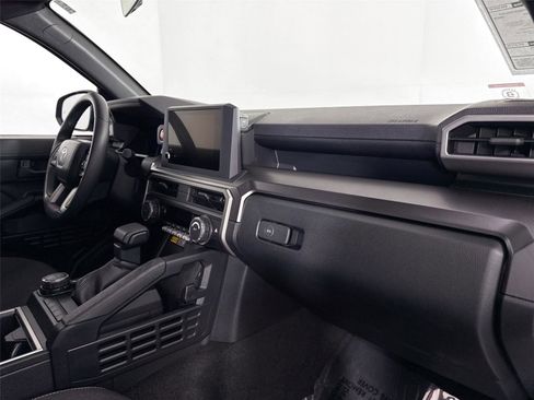 Certified 2025 Toyota 4Runner TRD Sport image 41