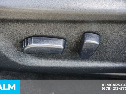 Used 2024 Nissan Altima 2.5 SV FWD image 46