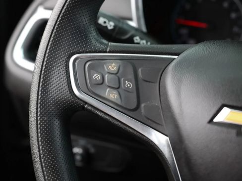 Used 2019 Chevrolet Equinox LT FWD image 24