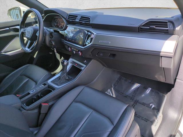 Used 2025 Audi Q3 2.0T Premium AWD/4WD image 21