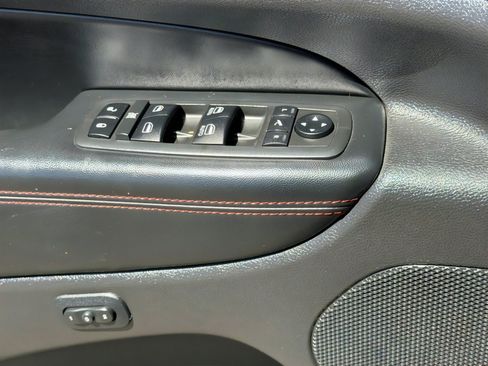 Used 2019 Jeep Grand Cherokee Trailhawk image 17