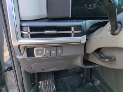 Used 2024 Hyundai Santa Fe SEL FWD image 14