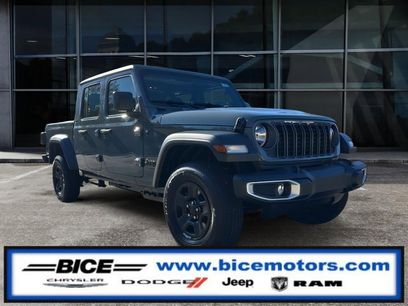 New 2026 Jeep Gladiator Sport