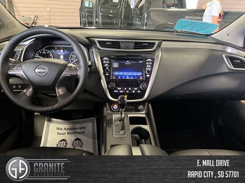 Used 2024 Nissan Murano SL AWD/4WD image 13