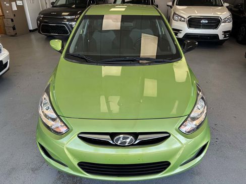 Used 2012 Hyundai Accent GS image 7