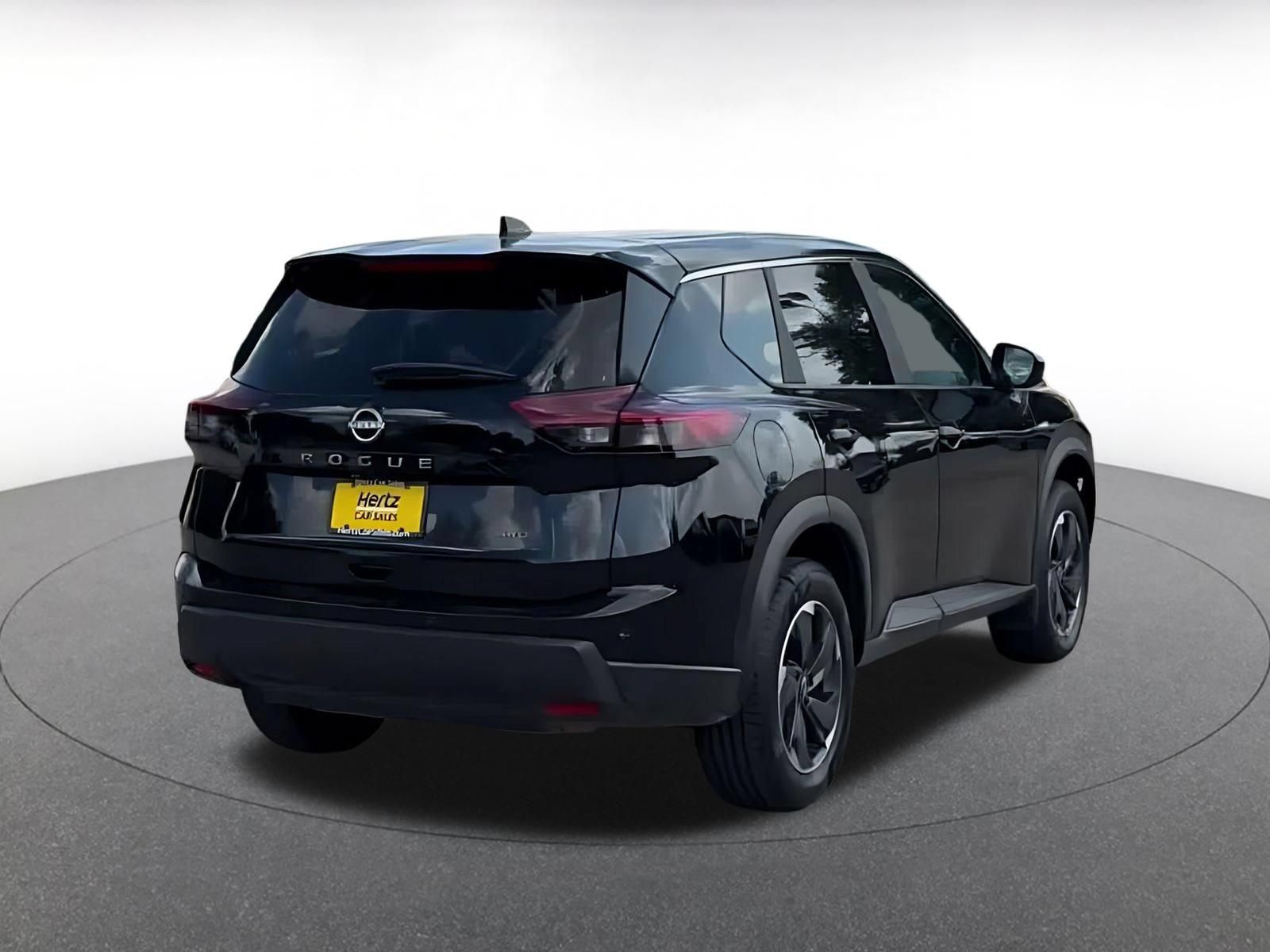 Used 2026 Nissan Rogue SV AWD/4WD image 14